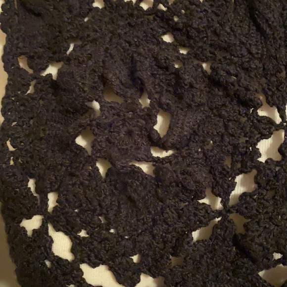 Top - Picture 3 of 6